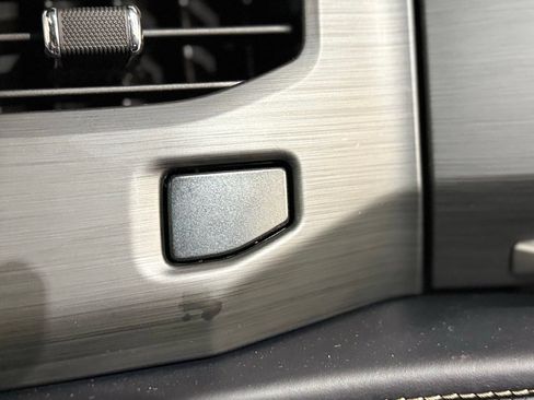 Used 2022 Ford Expedition Platinum AWD/4WD image 82