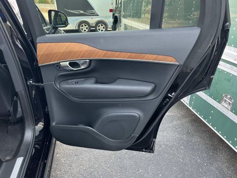 Used 2023 Volvo XC90 B6 Plus w/ Protection Package Premier image 20