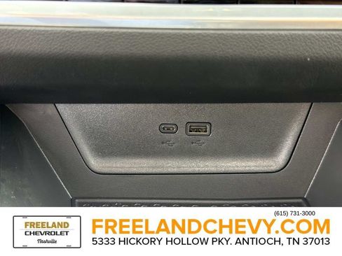 New 2026 Chevrolet Equinox LT w/ Convenience Package II FWD image 30