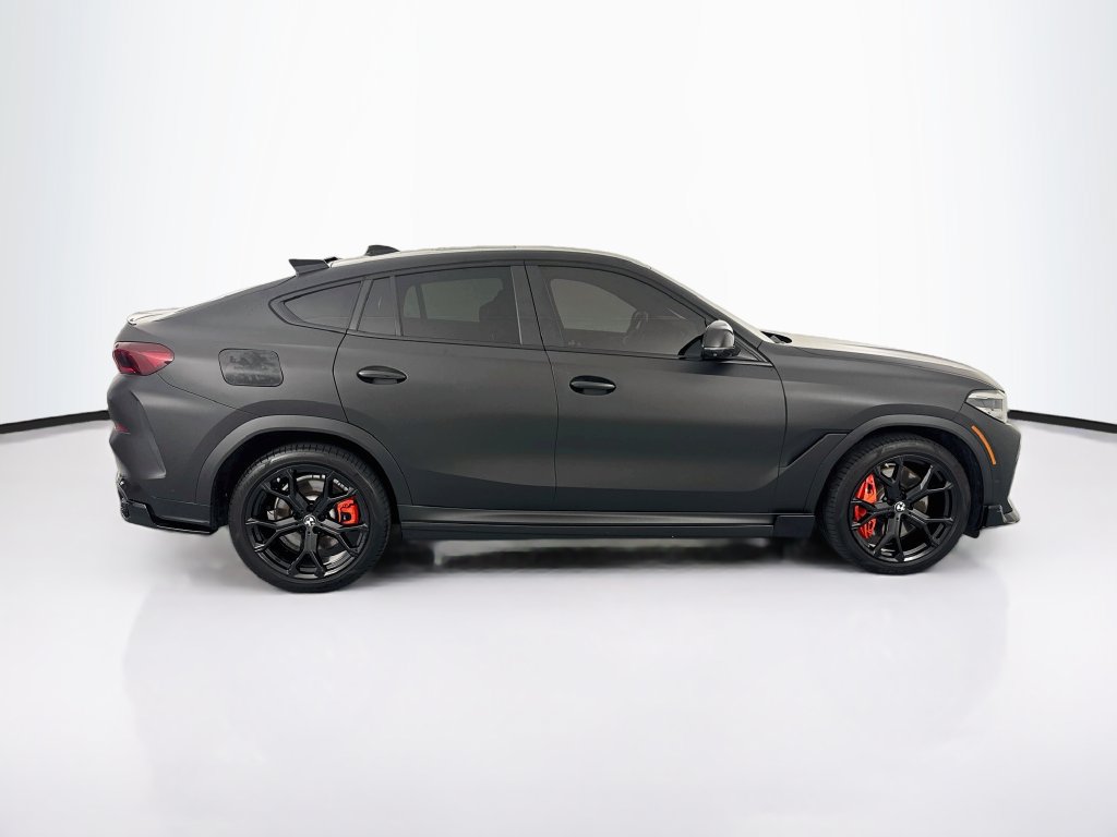 Used 2020 BMW X6 M50i w/ Premium Package AWD/4WD image 4