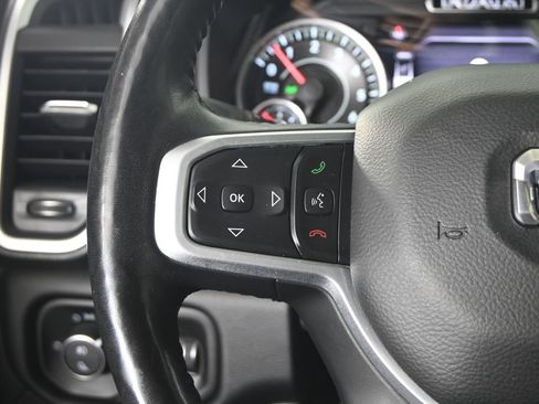 Used 2020 RAM 1500 Big Horn AWD/4WD image 36