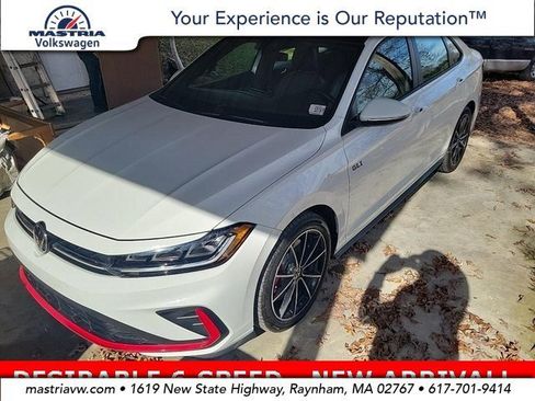 Certified 2025 Volkswagen Jetta GLI Autobahn image 1