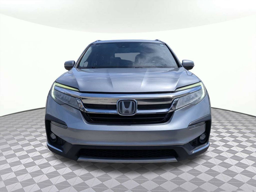 Used 2019 Honda Pilot Touring image 8