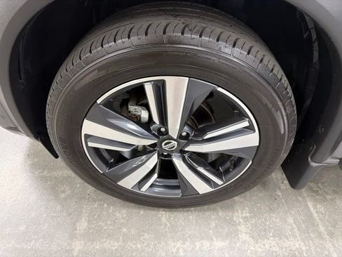 Used 2021 Nissan Rogue SL w/ Premium Package AWD/4WD image 31