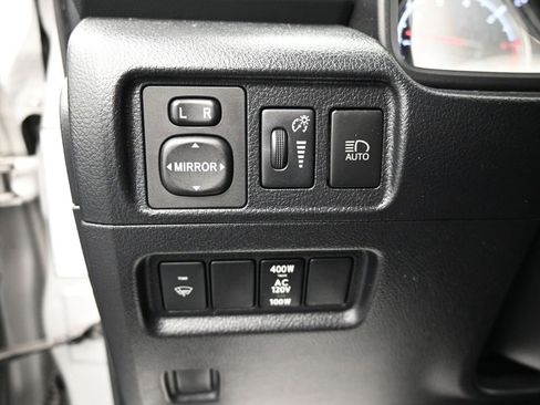 Used 2021 Toyota 4Runner TRD Off-Road Premium image 21