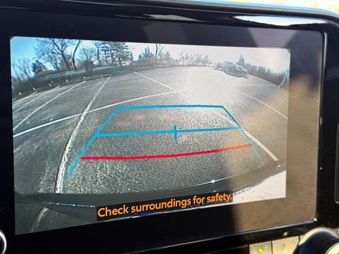 Certified 2023 Toyota Highlander XLE image 25