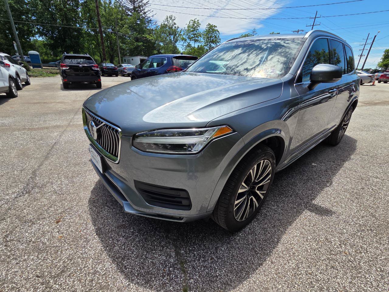 Used 2020 Volvo XC90 T5 Momentum w/ Protection Package Premier AWD/4WD image 2