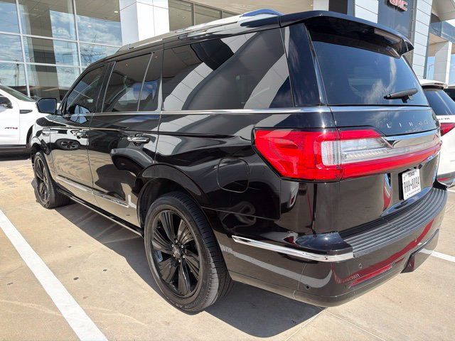 Used 2019 Lincoln Navigator Reserve w/ Cargo Package AWD/4WD image 4