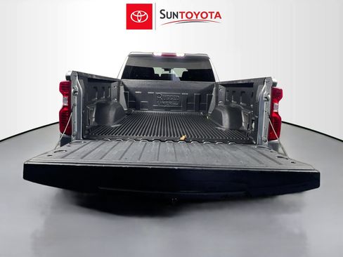 Used 2023 Chevrolet Silverado 1500 Custom image 34