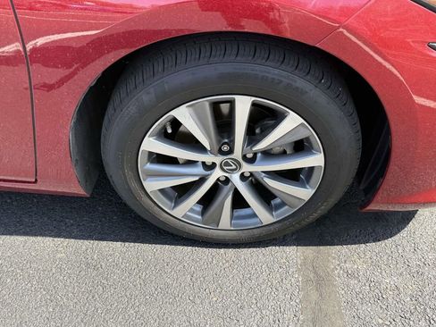 Used 2020 Lexus ES 350 Premium w/ Premium Package image 7