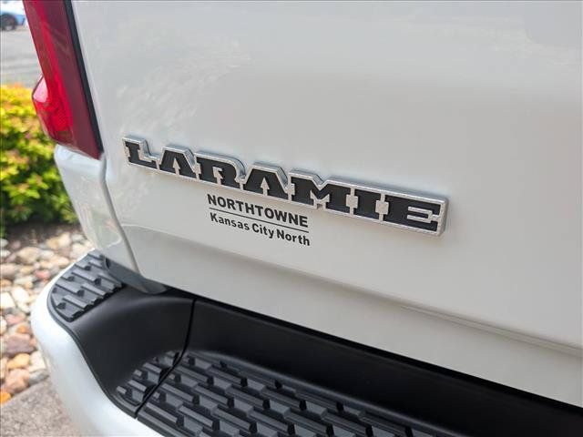 Used 2026 RAM 1500 Laramie AWD/4WD image 22