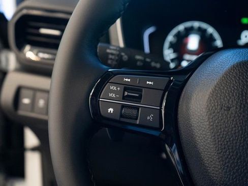 New 2025 Honda Pilot EX-L image 18