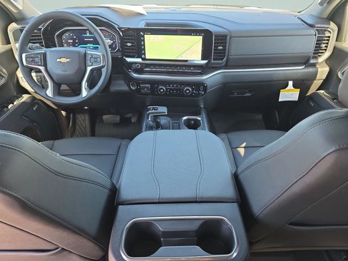 New 2026 Chevrolet Silverado 1500 LTZ w/ LTZ Premium Package image 19