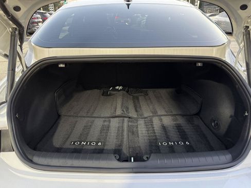 Used 2025 Hyundai Ioniq 6 SEL AWD/4WD image 35
