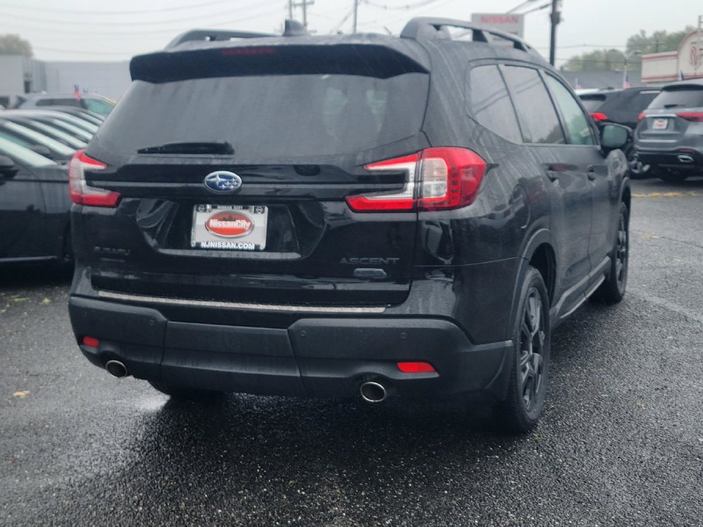 Used 2024 Subaru Ascent Onyx Edition AWD/4WD image 8