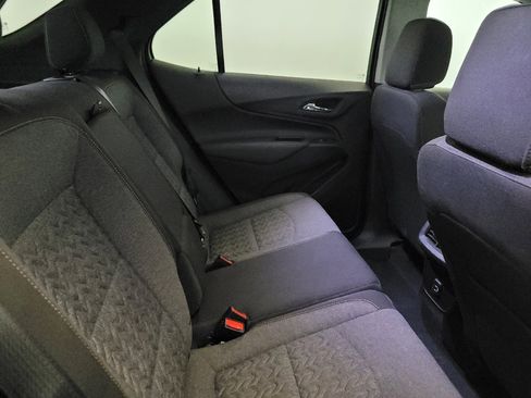 Used 2024 Chevrolet Equinox LT w/ LPO, Floor Liner Package FWD image 19