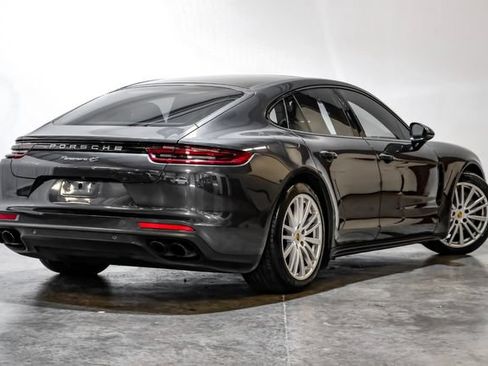 Used 2018 Porsche Panamera 4S AWD/4WD image 11
