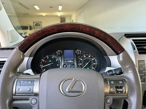 Used 2017 Lexus GX 460 Premium image 20