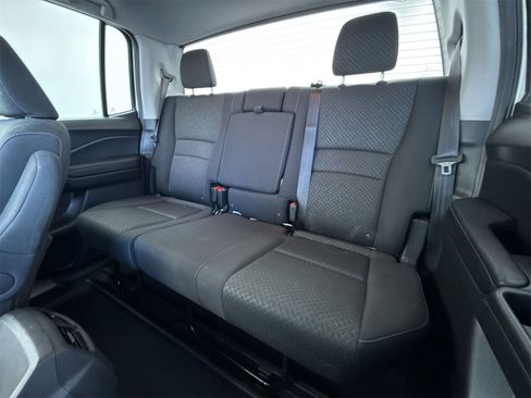 Used 2018 Honda Ridgeline Sport image 36