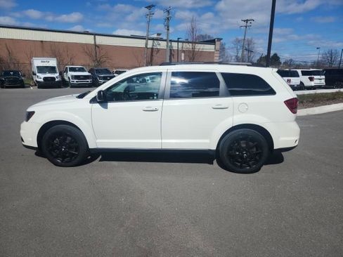 Used 2018 Dodge Journey GT w/ Blacktop Package image 8