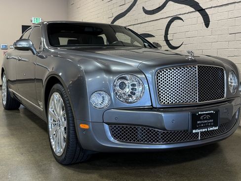 Used 2013 Bentley Mulsanne Mulliner Edition image 12
