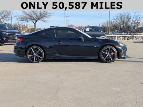 Used 2019 Toyota 86 TRD SE image 4