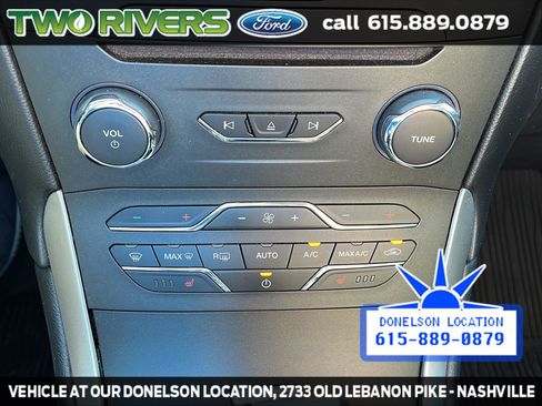 Used 2017 Ford Edge SEL w/ Equipment Group 201A FWD image 23