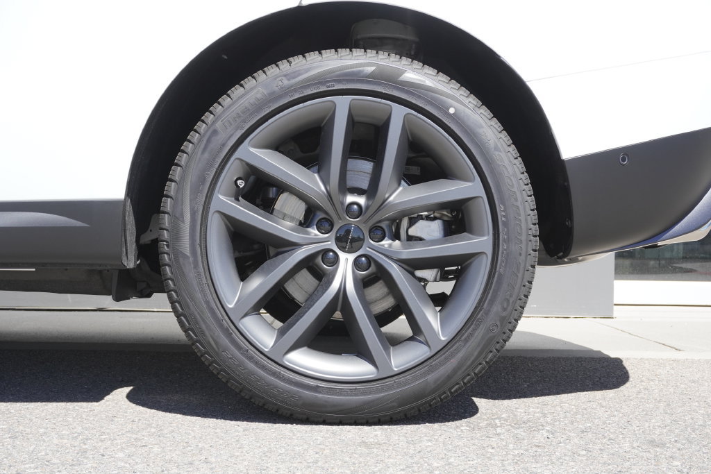 New 2026 Land Rover Range Rover Sport SE AWD/4WD image 33
