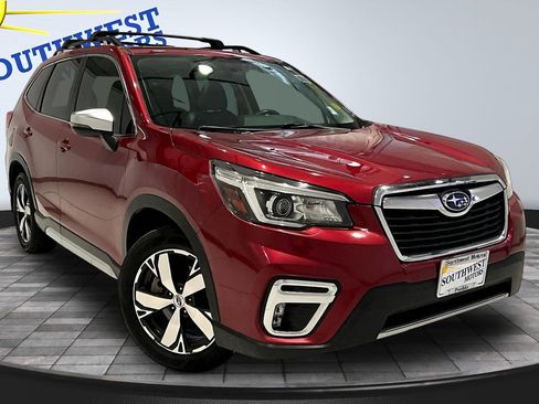 Used 2020 Subaru Forester Touring AWD/4WD image 3