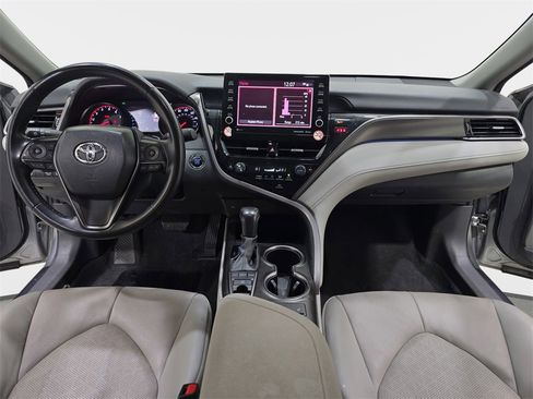 Used 2024 Toyota Camry XSE image 10