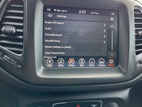 Used 2019 Jeep Compass Trailhawk AWD/4WD image 46