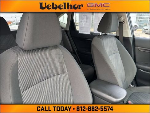 Used 2023 Kia Seltos LX image 4