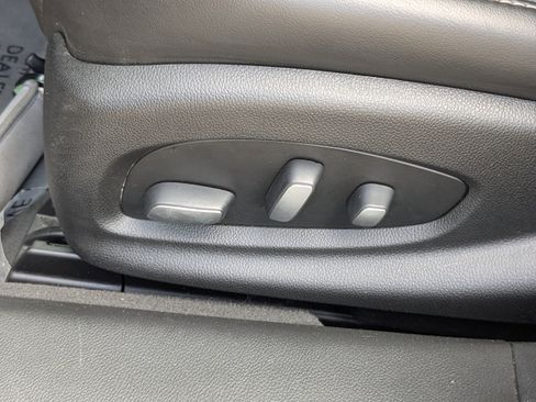 Used 2019 Cadillac XTS Luxury image 20