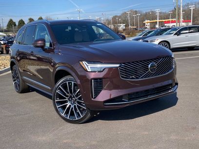 Used 2025 Volvo XC90 B6 Ultra w/ Lounge Package