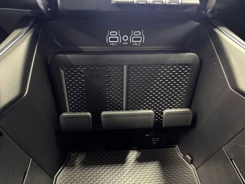 New 2026 RAM 1500 4x4 Crew Cab image 16