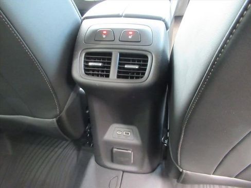 Used 2021 Buick Envision Avenir w/ Technology Package II AWD/4WD image 34