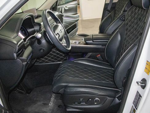 Used 2021 Genesis GV80 3.5T w/ Prestige Package 07 image 8