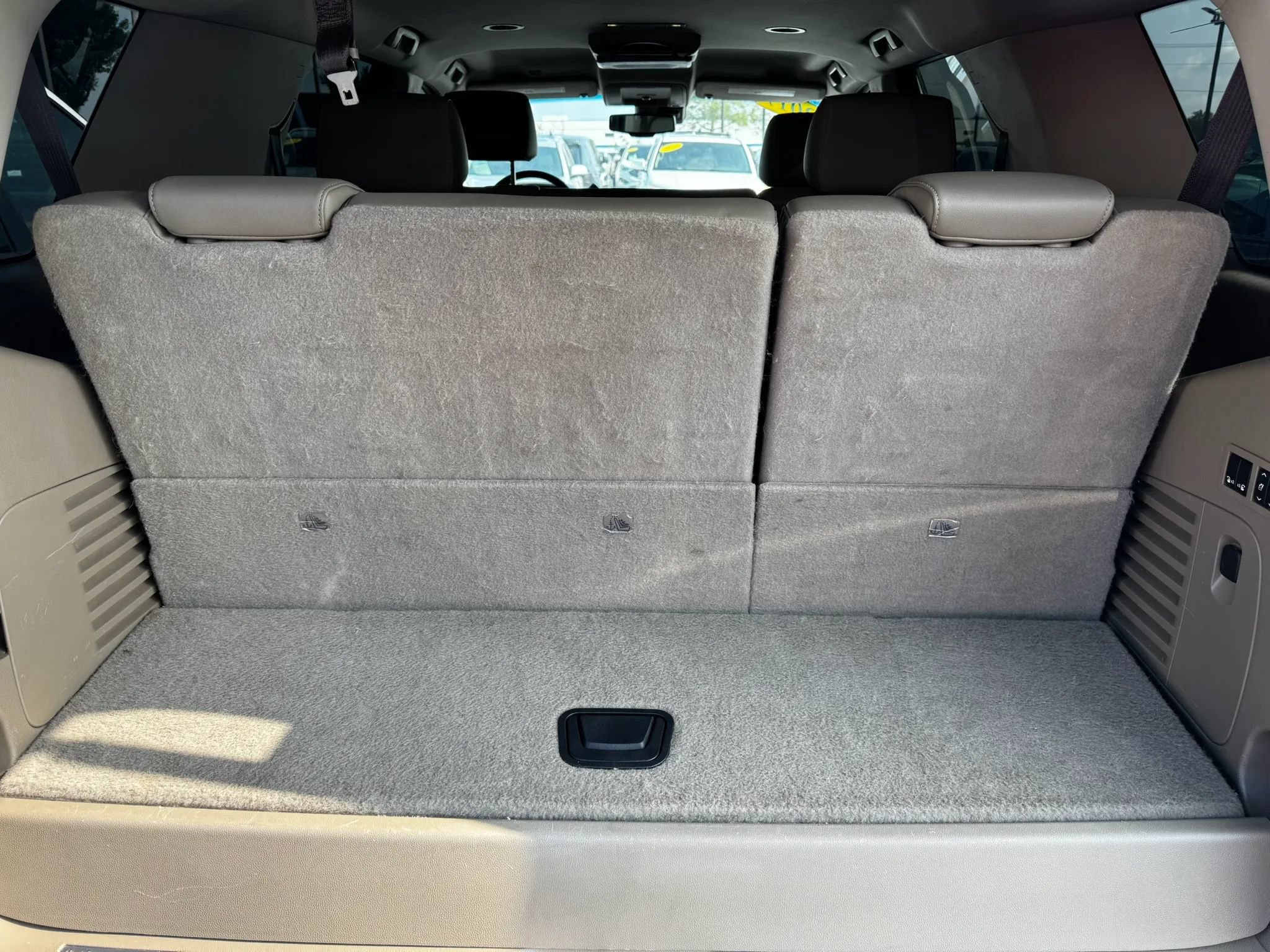 Used 2017 GMC Yukon SLT AWD/4WD image 43