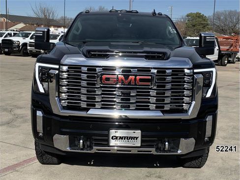 Used 2025 GMC Sierra 3500 Denali w/ Denali Reserve Package image 12
