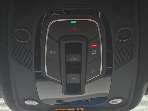 Used 2025 Audi Q7 3.0T Premium Plus image 30