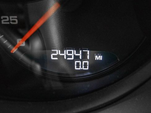 Used 2016 Porsche Cayman GTS image 16