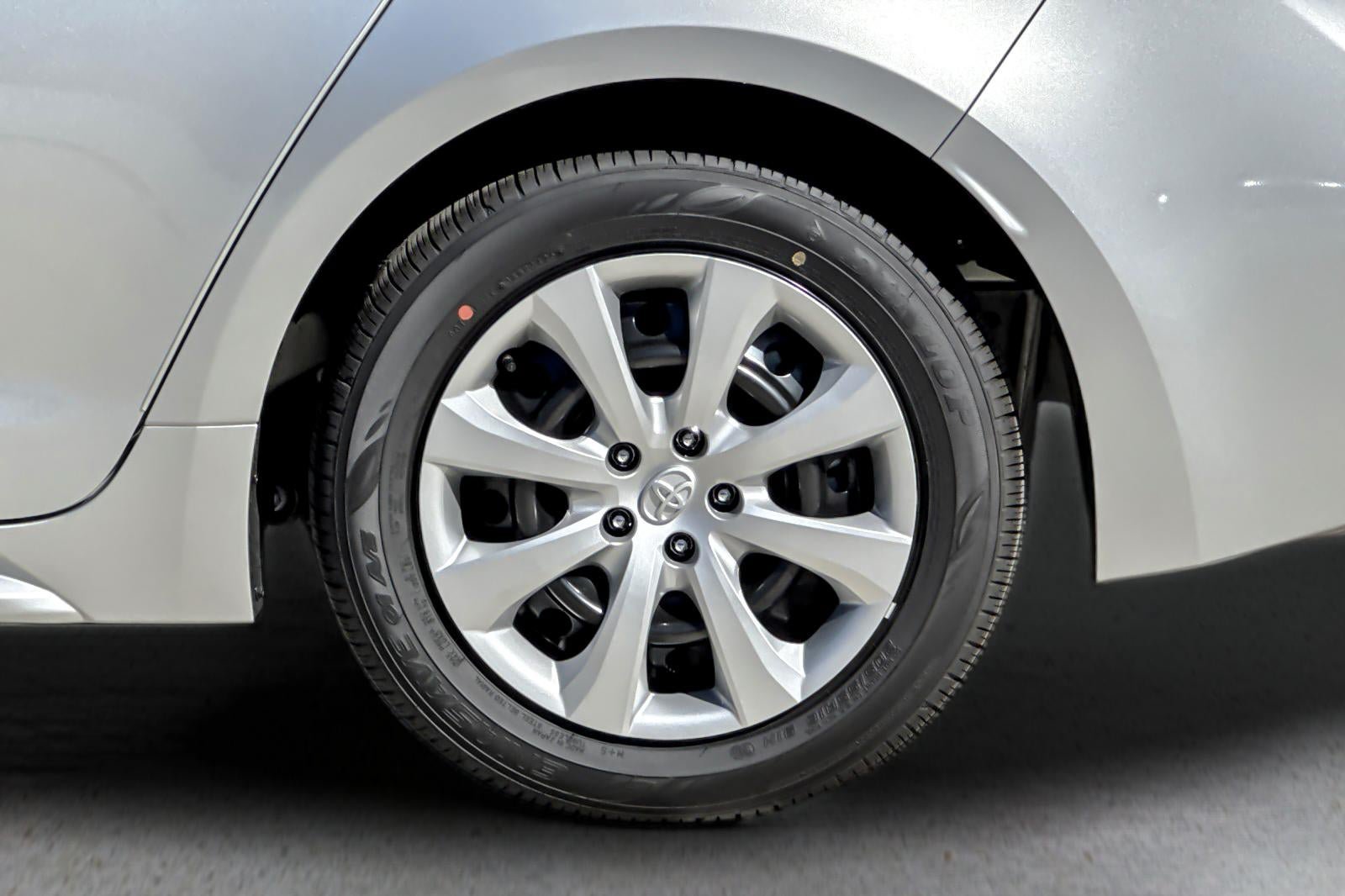 New 2027 Toyota Corolla LE FWD image 29