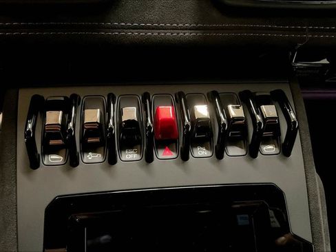 Used 2024 Lamborghini Huracan Tecnica image 32