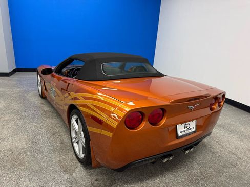 Used 2007 Chevrolet Corvette Convertible w/ Preferred Equipment Group RWD image 37