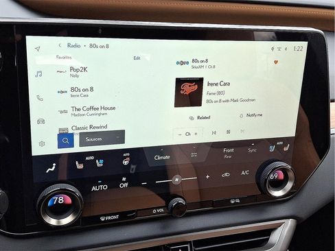 Used 2025 Lexus RX 350 Premium image 17