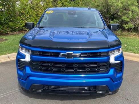 Used 2024 Chevrolet Silverado 1500 RST w/ Z71 Off-Road Package image 2