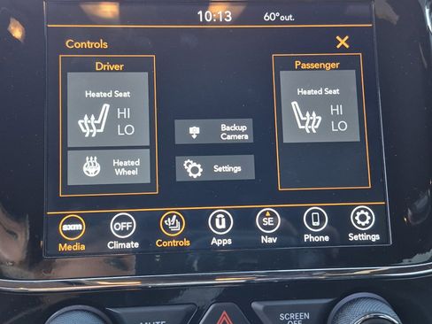 Used 2022 Jeep Grand Cherokee Laredo X image 31