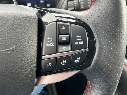 Used 2025 Ford Explorer ST-Line image 15