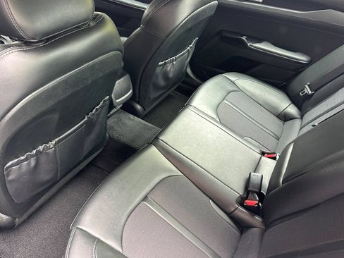 Used 2022 Kia K5 GT-Line AWD/4WD image 12