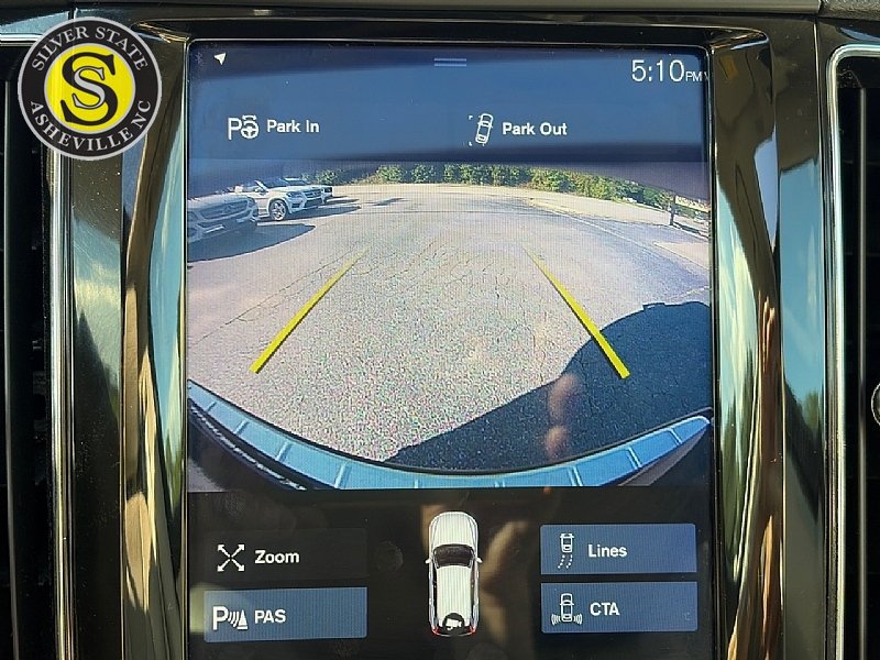 Used 2018 Volvo XC60 T5 Momentum w/ Vision Package AWD/4WD image 29
